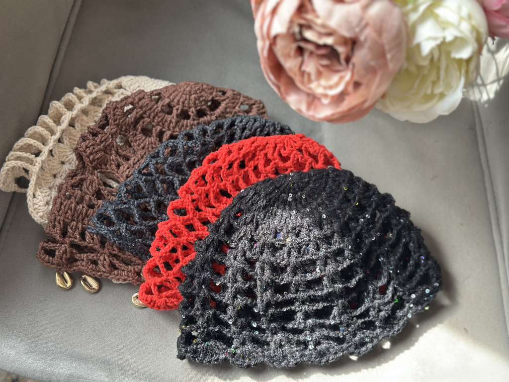 Плетени шапки/ Mesh hat Плетени шапки/ Mesh hat