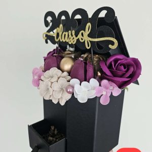 Кутия абитуриентска шапка номер 21