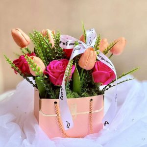 Аранжировка от вечни цветя